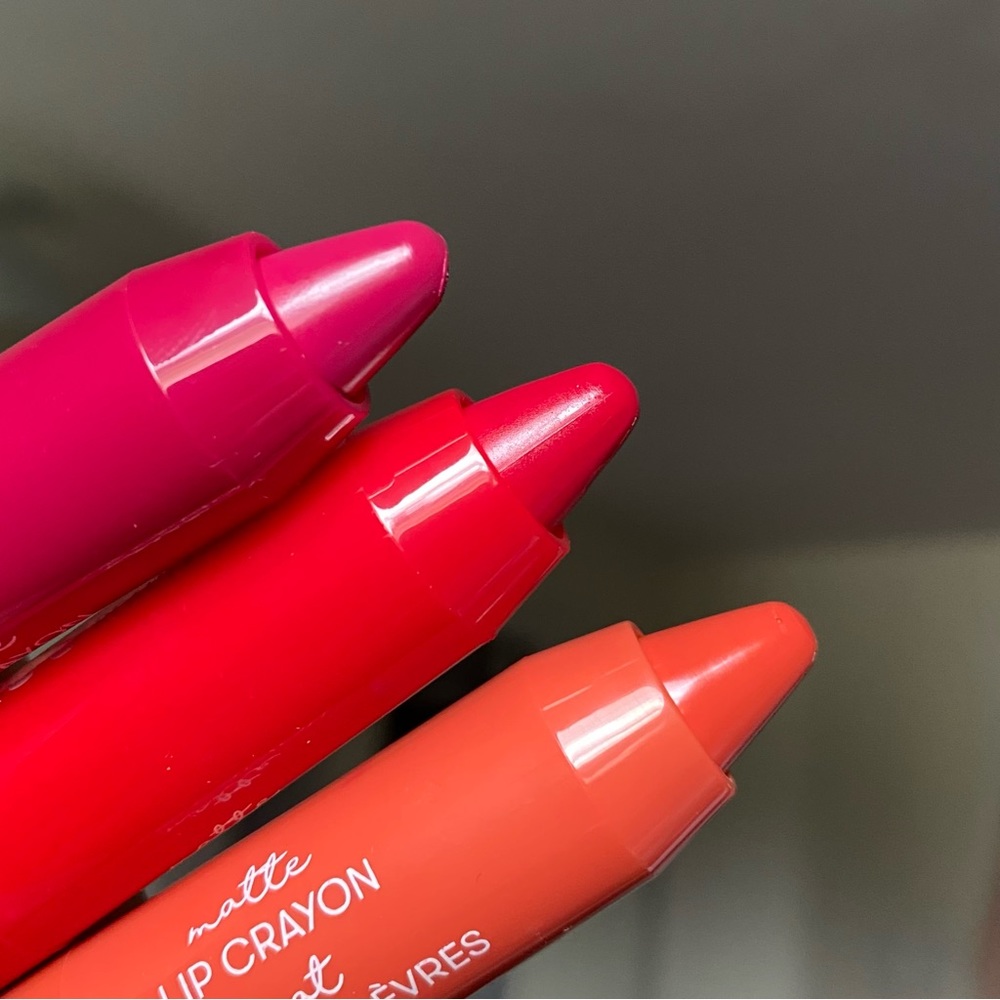 Quo Matte Red Lip Crayon Trio